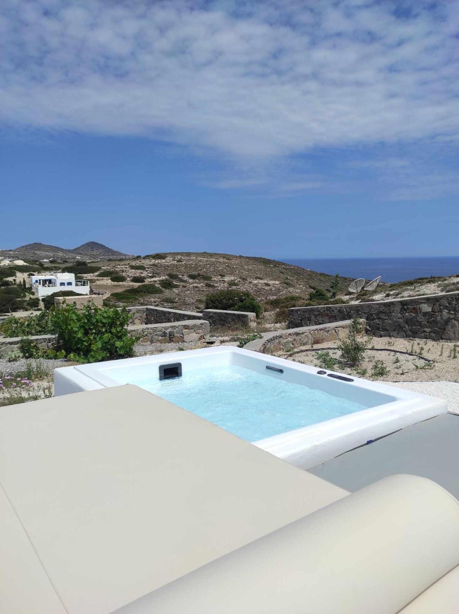 Milos Zen Suites Adamantas  Buitenkant foto
